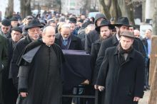 Schweitzer József temetése
Schweitzer József országos főrabbi a neológ mozgalom legelismertebb rabbija volt, nagy tiszteletnek örvendett a zsidó közösségen kívül is. 