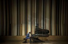  Bogányi csodazongora
 Bogányi Gergely Kossuth-díjas zongoraművész január 20-án a  Budapest Music Centerben mutatta be és szólaltatta meg új fejlesztésű hangversenyzongoráját.